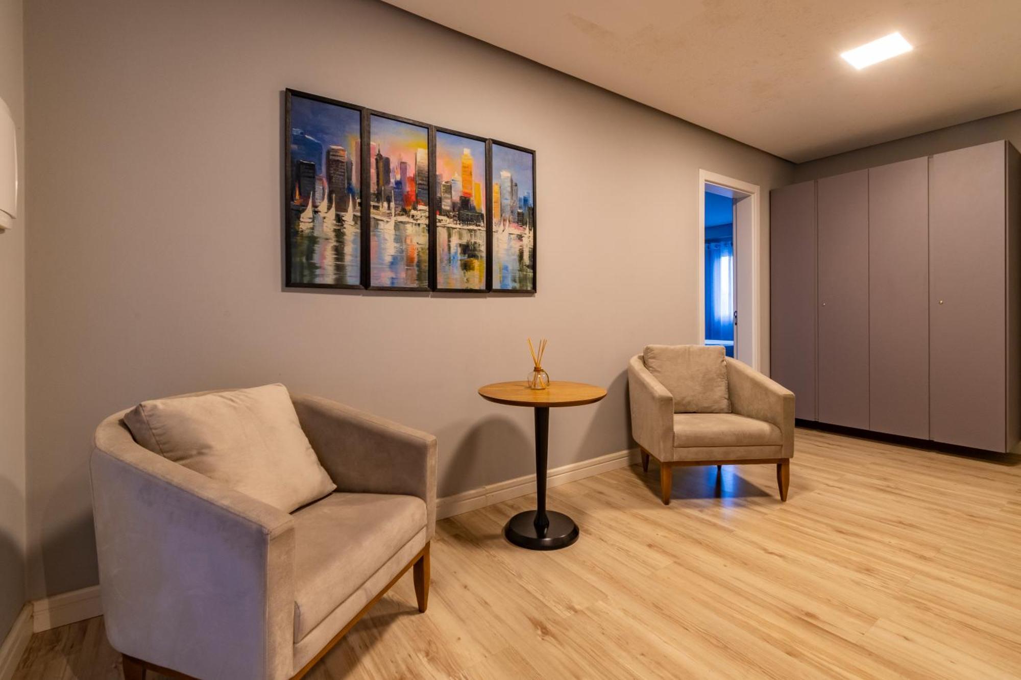 A Apenas 300 Mts Da Rua Coberta, No Exclusivo Via Florida Apartment Gramado Exterior foto