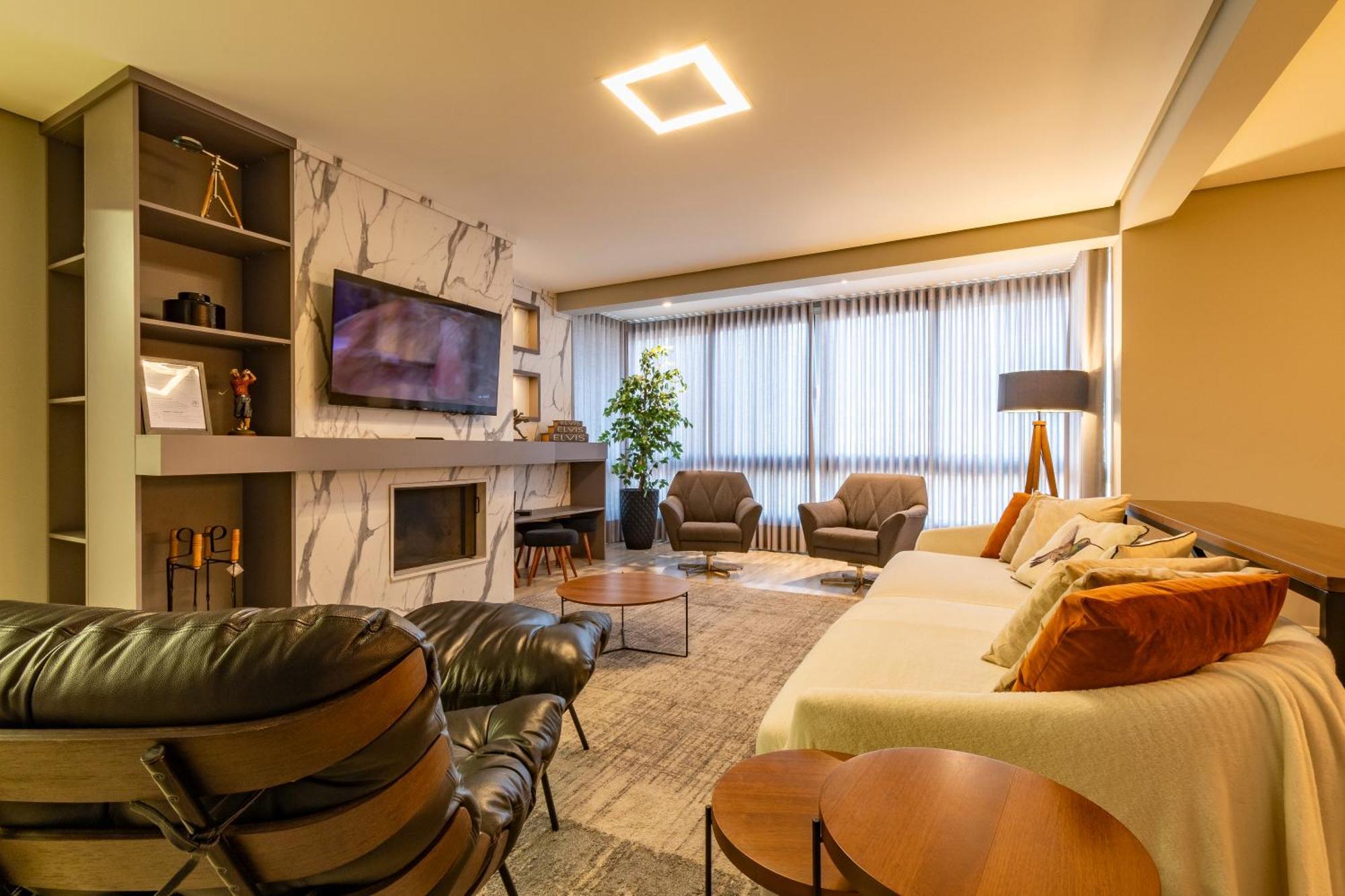 A Apenas 300 Mts Da Rua Coberta, No Exclusivo Via Florida Apartment Gramado Exterior foto